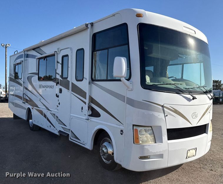 image for item EG1894 2011 Four Winds International Windsport 30Q RV