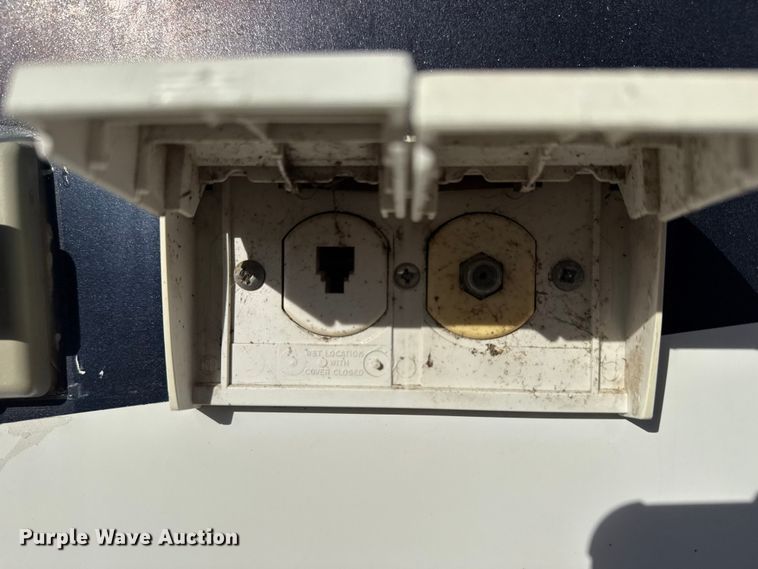 image for item EG1894 2011 Four Winds International Windsport 30Q RV