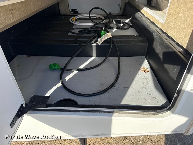 image for item EG1894 2011 Four Winds International Windsport 30Q RV