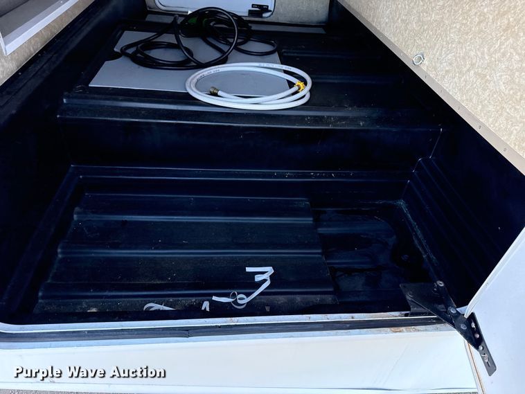 image for item EG1894 2011 Four Winds International Windsport 30Q RV