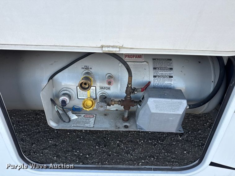 image for item EG1894 2011 Four Winds International Windsport 30Q RV