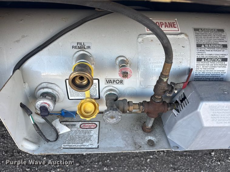 image for item EG1894 2011 Four Winds International Windsport 30Q RV