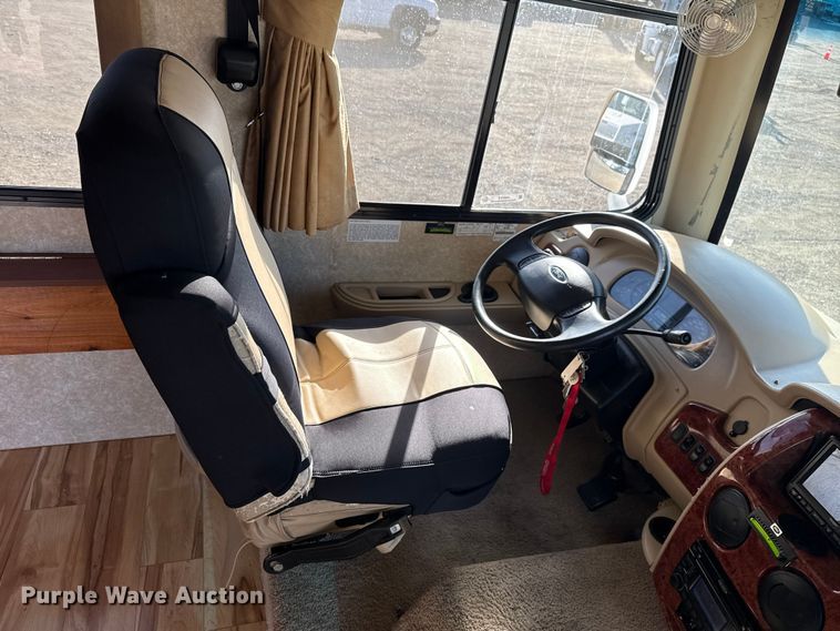 image for item EG1894 2011 Four Winds International Windsport 30Q RV