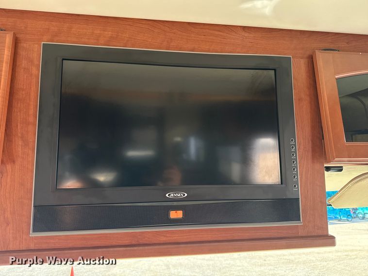 image for item EG1894 2011 Four Winds International Windsport 30Q RV