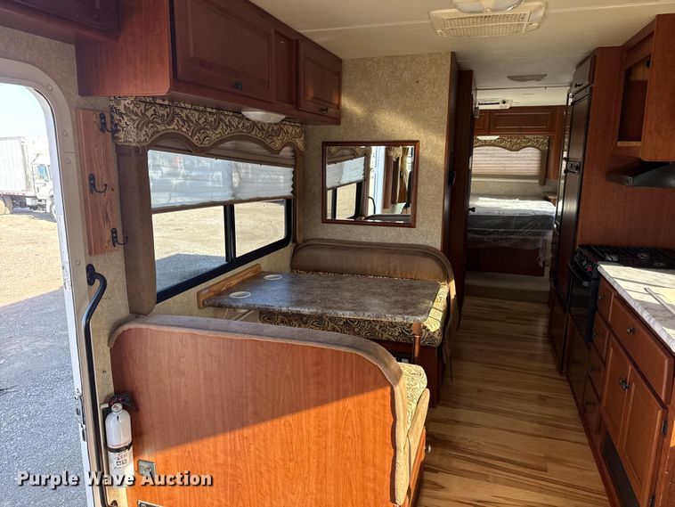 image for item EG1894 2011 Four Winds International Windsport 30Q RV