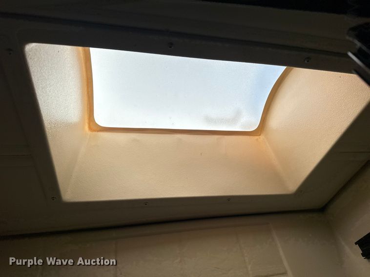 image for item EG1894 2011 Four Winds International Windsport 30Q RV