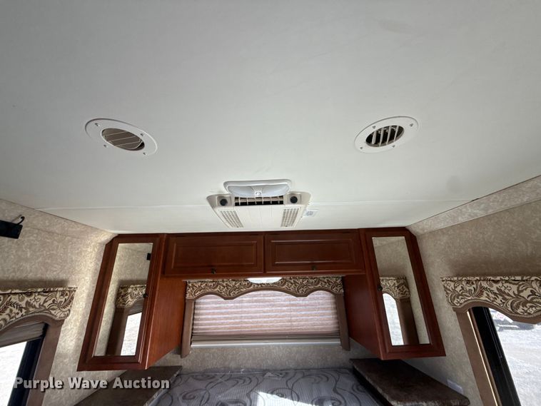 image for item EG1894 2011 Four Winds International Windsport 30Q RV