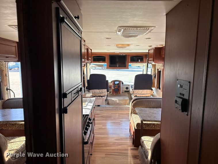 image for item EG1894 2011 Four Winds International Windsport 30Q RV