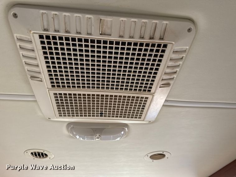 image for item EG1894 2011 Four Winds International Windsport 30Q RV