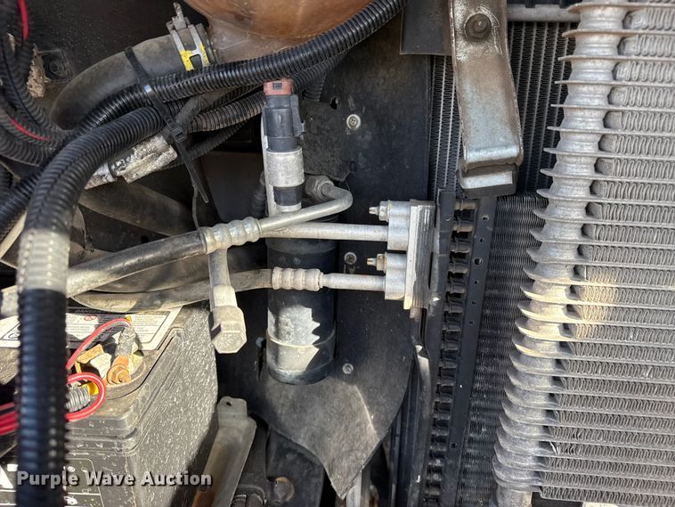 image for item EG1894 2011 Four Winds International Windsport 30Q RV