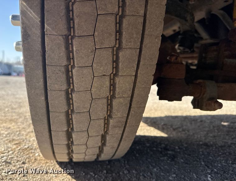 image for item EG1894 2011 Four Winds International Windsport 30Q RV