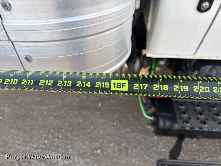 image for item EG1911 2018 International 4300 