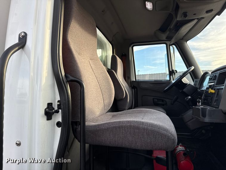 image for item EG1911 2018 International 4300 