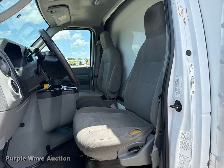 image for item EG5949 2012 Ford E450 box truck