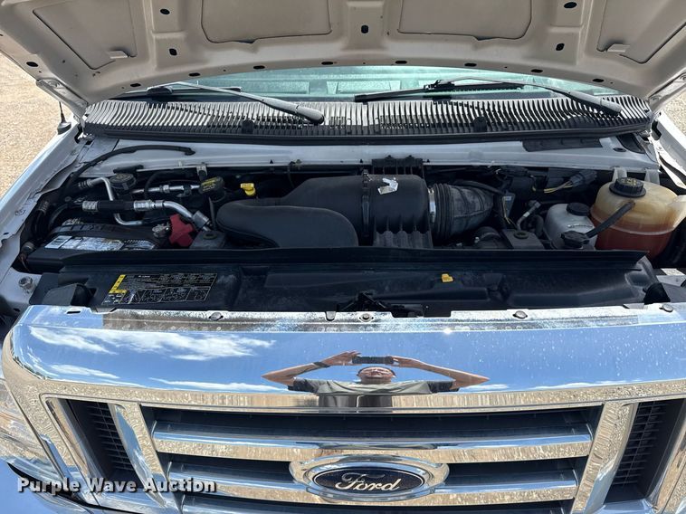 image for item EG5949 2012 Ford E450 box truck