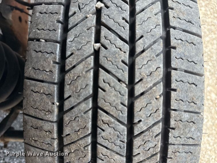 image for item EG5949 2012 Ford E450 box truck