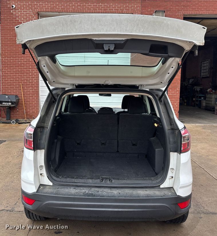 image for item EJ7701 2017 Ford Escape SUV