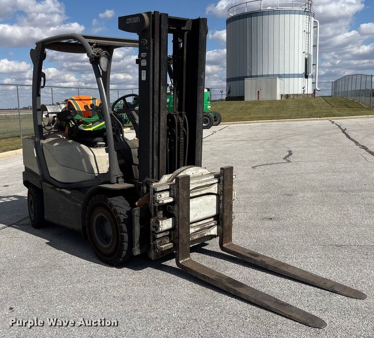 image for item EM6111 2012 Crown C51050-50 forklift