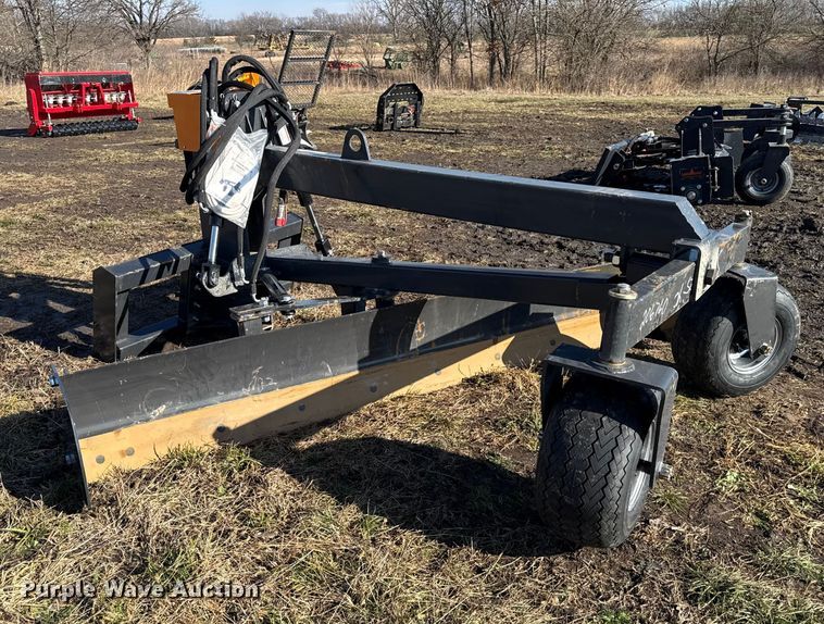 image for item EN0132 2024 LandHonor GM-12-96W skid steer grader