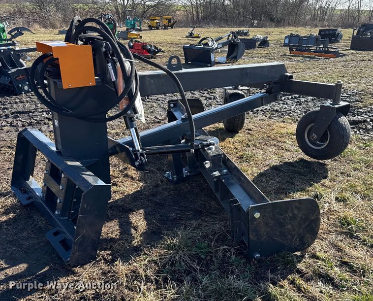 image for item EN0132 2024 LandHonor GM-12-96W skid steer grader