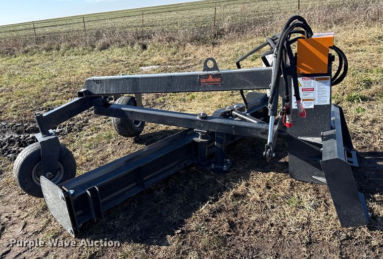 image for item EN0132 2024 LandHonor GM-12-96W skid steer grader