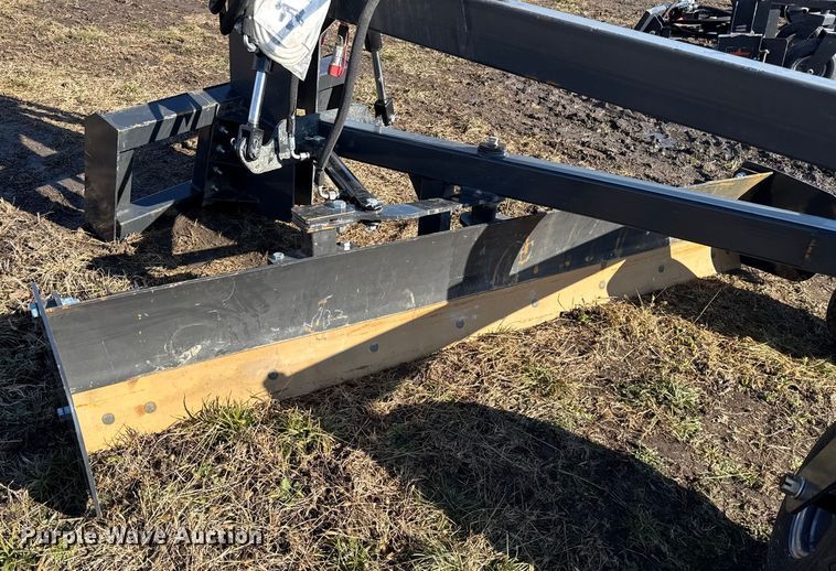 image for item EN0132 2024 LandHonor GM-12-96W skid steer grader