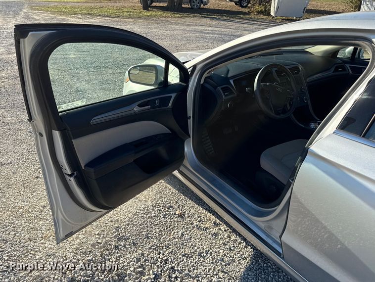 image for item EN0155 2017 Ford Fusion 