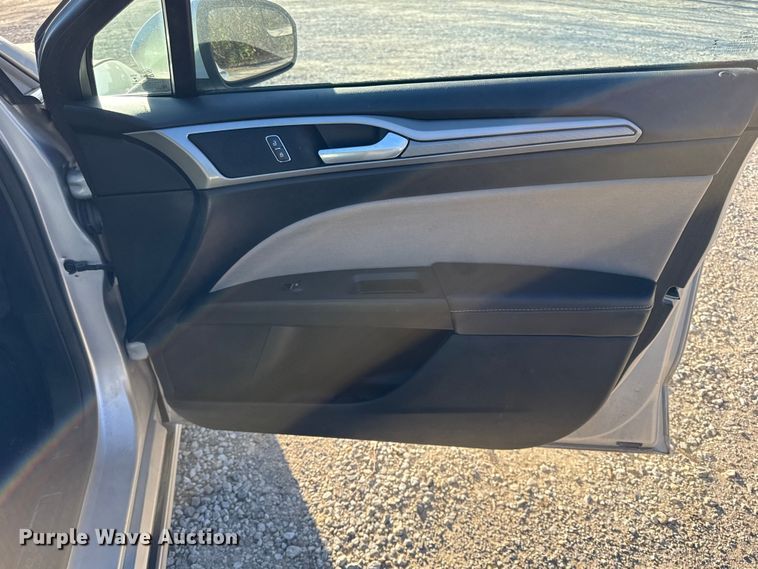 image for item EN0155 2017 Ford Fusion 