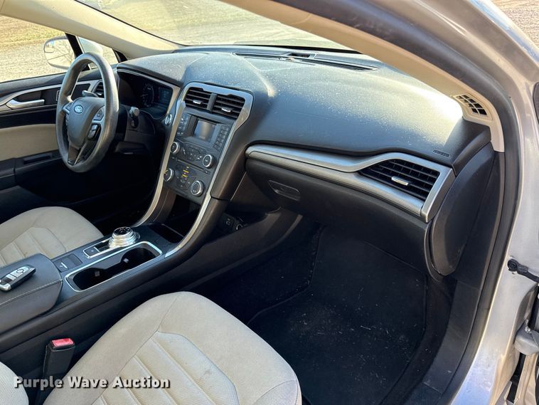 image for item EN0155 2017 Ford Fusion 