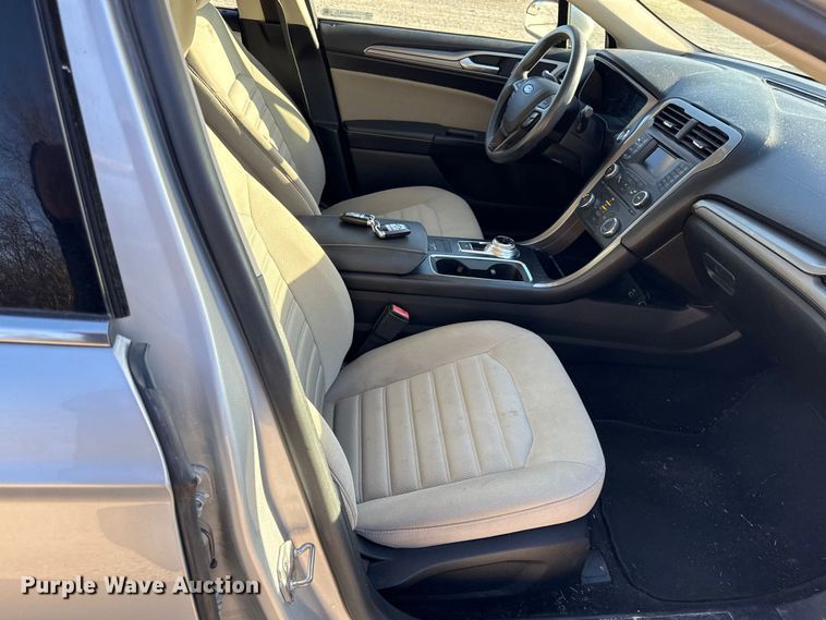 image for item EN0155 2017 Ford Fusion 