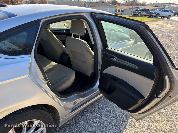 image for item EN0155 2017 Ford Fusion 