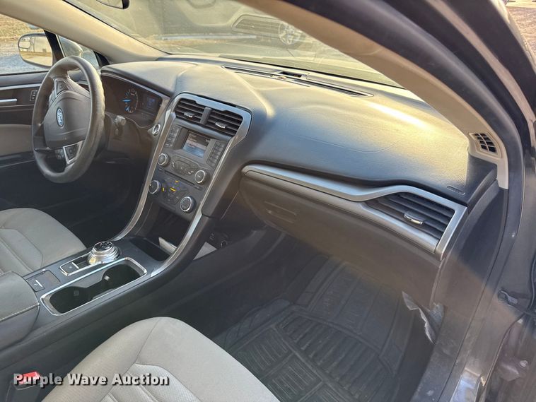 image for item EN0156 2017 Ford Fusion 