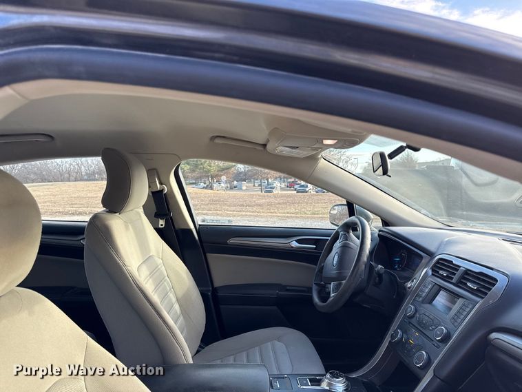 image for item EN0156 2017 Ford Fusion 