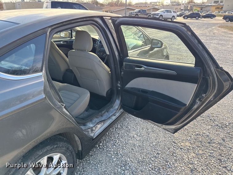 image for item EN0156 2017 Ford Fusion 