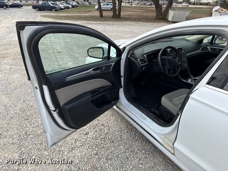 image for item EN0157 2017 Ford Fusion 