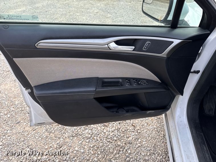 image for item EN0157 2017 Ford Fusion 