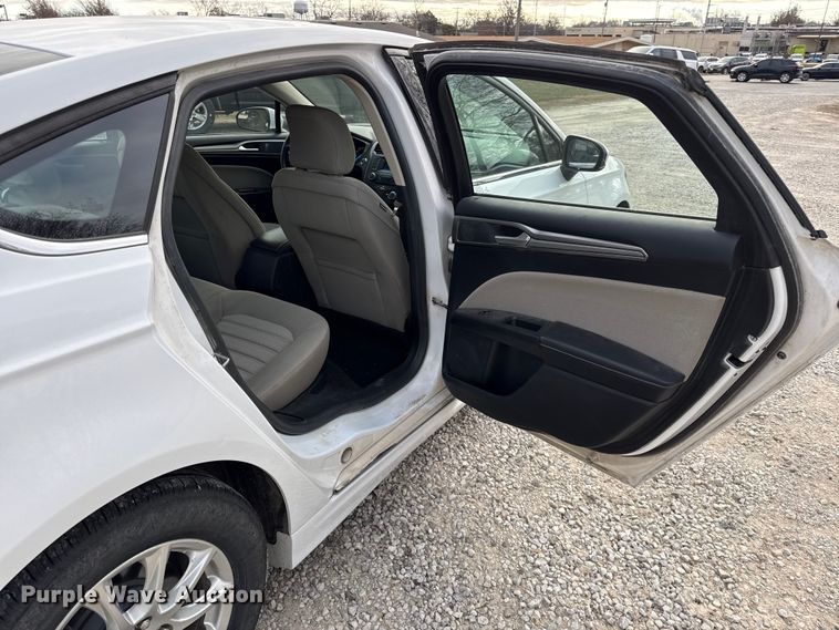 image for item EN0157 2017 Ford Fusion 