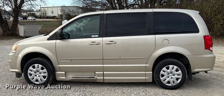 image for item EN0158 2014 Dodge Grand Caravan handicap accessible van