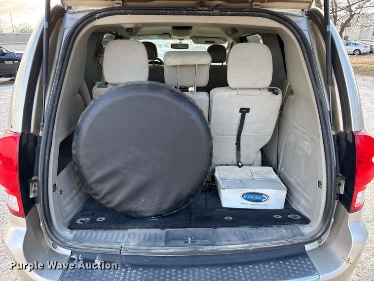 image for item EN0158 2014 Dodge Grand Caravan handicap accessible van