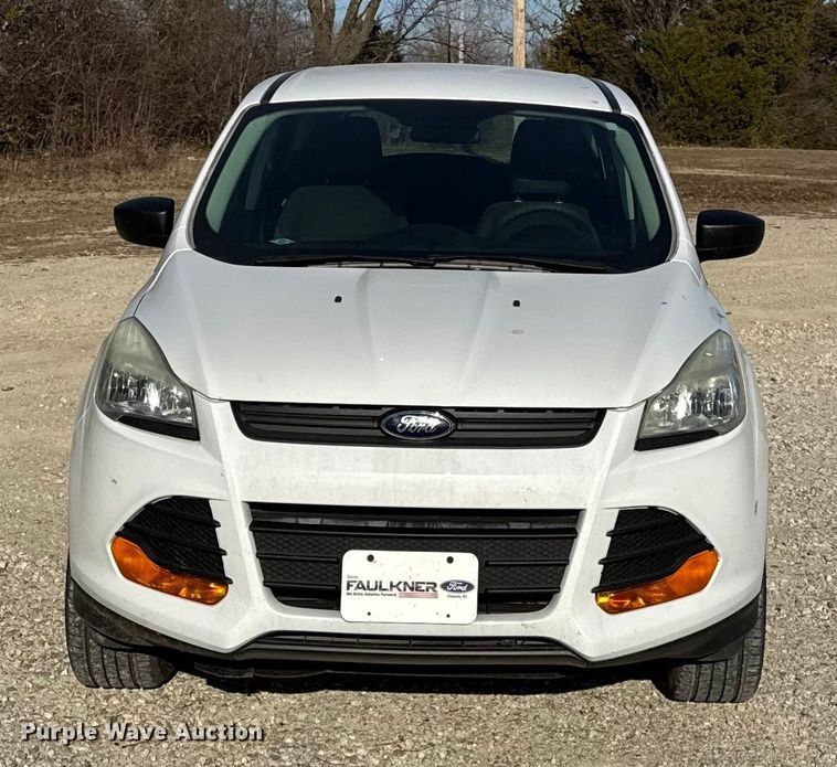 image for item EN0159 2016 Ford Escape SUV