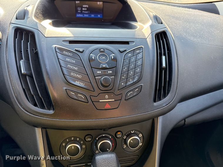 image for item EN0159 2016 Ford Escape SUV