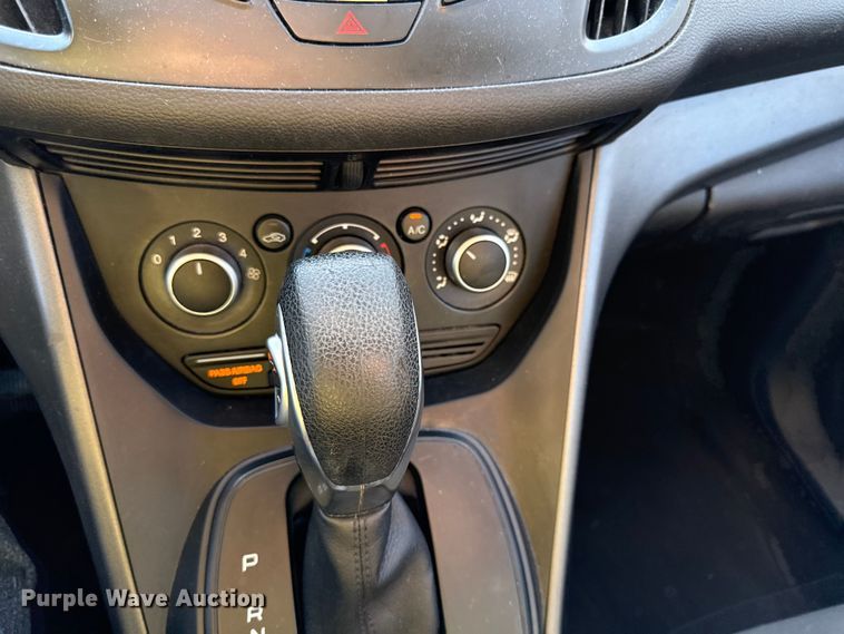 image for item EN0159 2016 Ford Escape SUV