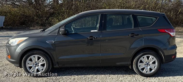 image for item EN0160 2016 Ford Escape SUV