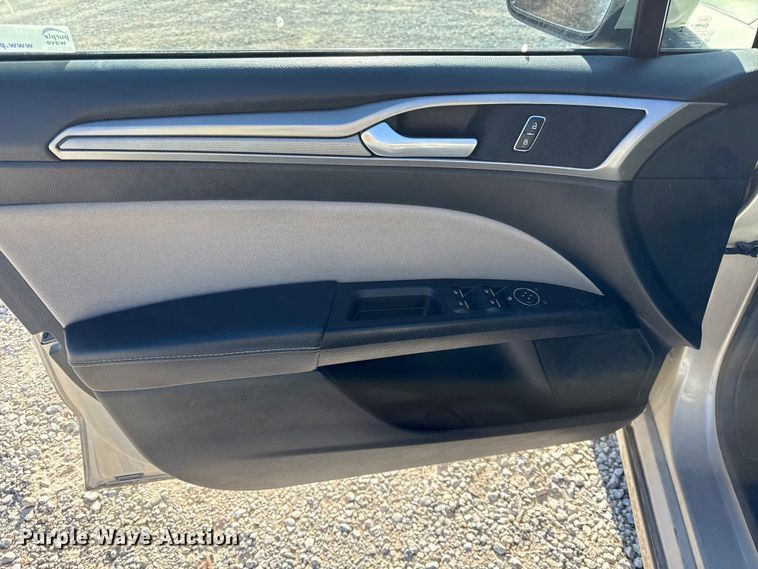 image for item EN0161 2017 Ford Fusion 