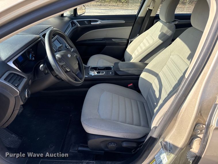 image for item EN0161 2017 Ford Fusion 