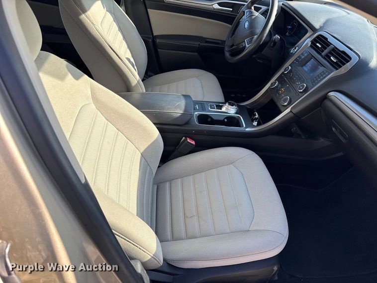 image for item EN0161 2017 Ford Fusion 