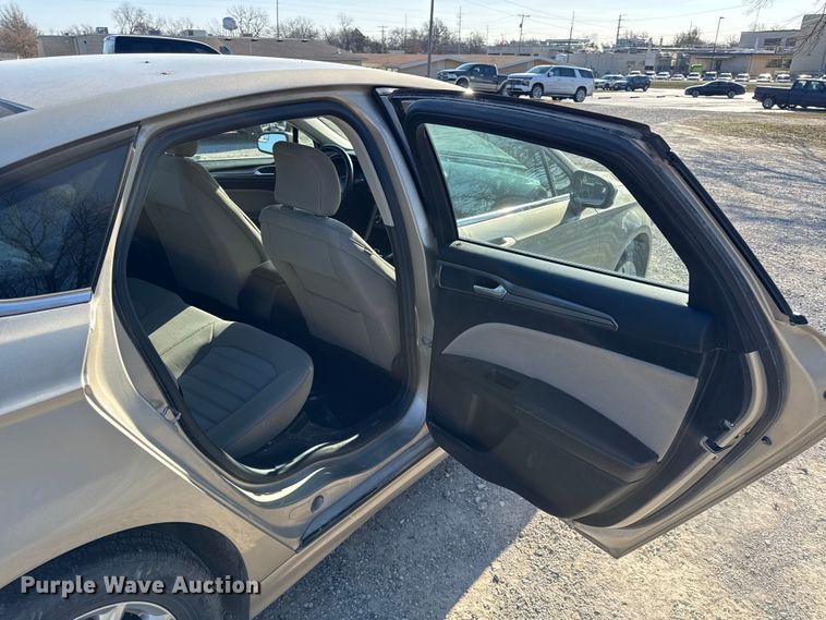 image for item EN0161 2017 Ford Fusion 