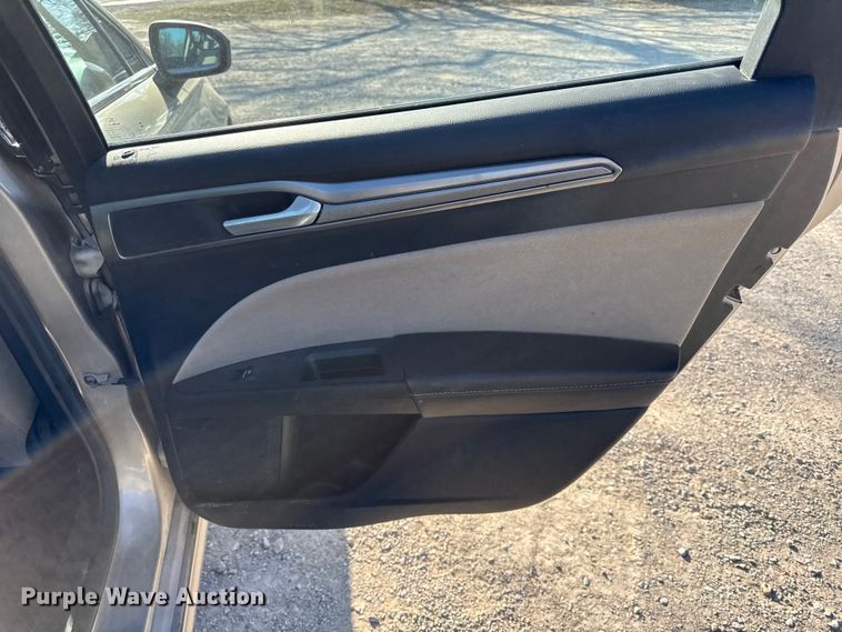 image for item EN0161 2017 Ford Fusion 