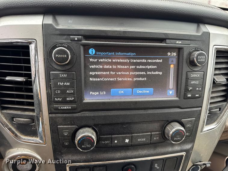 image for item EN0781 2017 Nissan Titan XD Crew Cab pickup truck