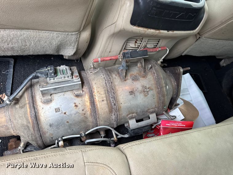 image for item EN0781 2017 Nissan Titan XD Crew Cab pickup truck